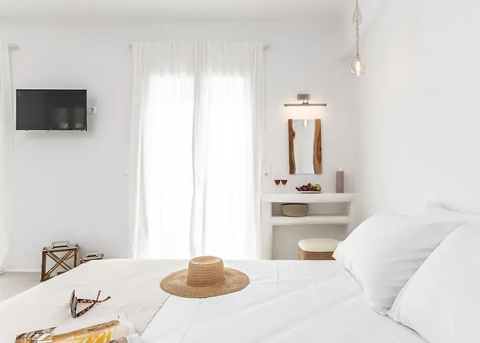 Villa Ariadne's Crown Luxury Astroconcept With Private Pools And Spas *