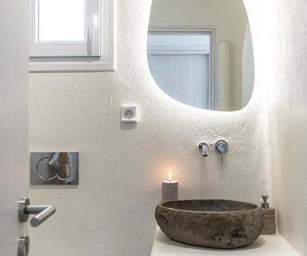 Villa Ariadne's Crown Luxury Astroconcept With Private Pools And Spas *