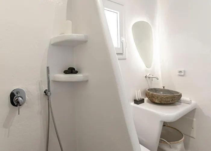 Villa Ariadne's Crown Luxury Astroconcept With Private Pools And Spas Vívlos