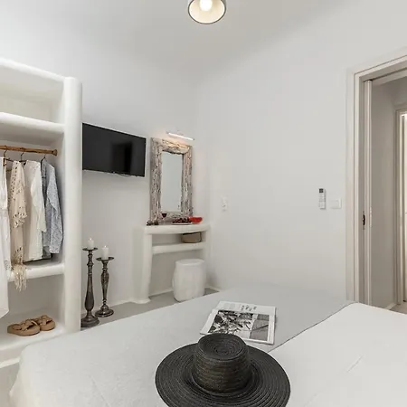 Ariadne's Crown Luxury Astroconcept With Private Pools And Spas * Βίβλος