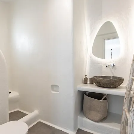 Villa Ariadne's Crown Luxury Astroconcept With Private Pools And Spas Vivlos