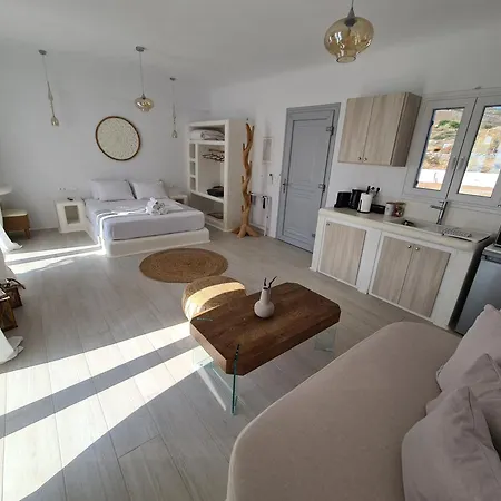 Ariadne's Crown Luxury Astroconcept With Private Pools And Spas Vivlos
