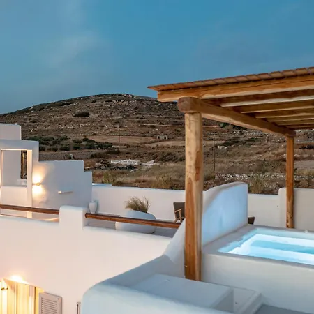 Ariadne's Crown Luxury With Private Pool *