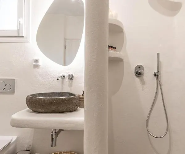 Ariadne's Crown Luxury Astroconcept With Private Pools And Spas Villa