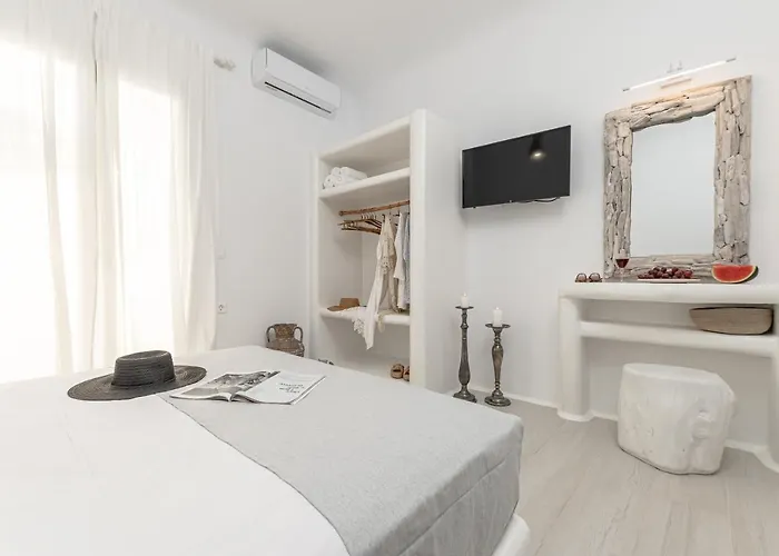 Ariadne's Crown Luxury Astroconcept With Private Pools And Spas * Vivlos