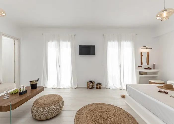 Ariadne's Crown Luxury Astroconcept With Private Pools And Spas Villa