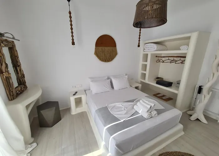 Ariadne's Crown Luxury Astroconcept With Private Pools And Spas Villa Vivlos