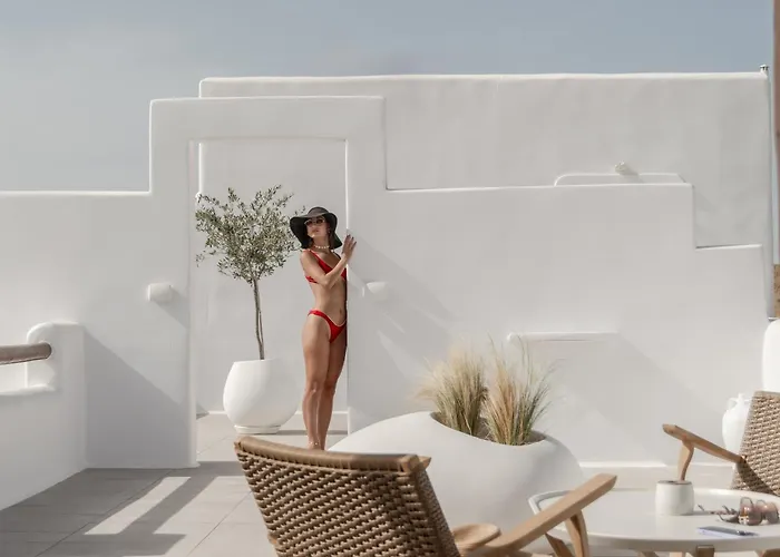 Ariadne's Crown Luxury Astroconcept With Private Pools And Spas * Vivlos