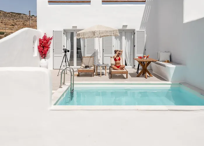 Ariadne's Crown Luxury Astroconcept With Private Pools And Spas Vivlos